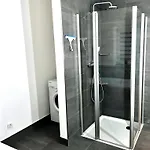 No 20 - Gemuetliche 2 Whg, Kueche, Balkon, Badewanne, Parkplatz